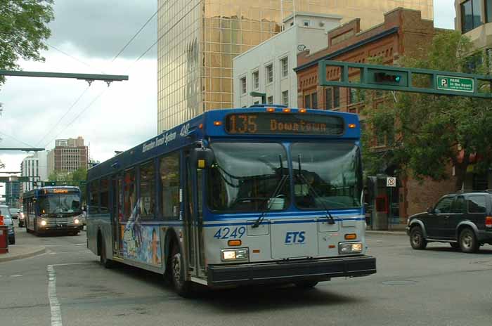 ETS New Flyer D40LF 4249